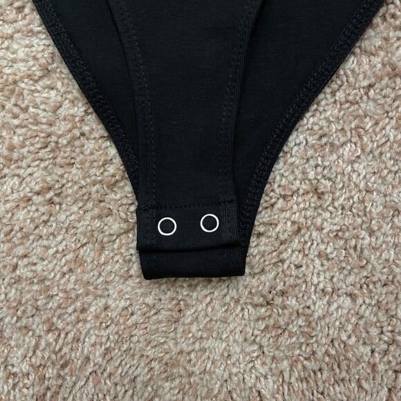 Forever 21 Low Scoop Back Short Sleeve Bodysuit Balletcore Romantic Black NWT XS - Picture 14 of 16